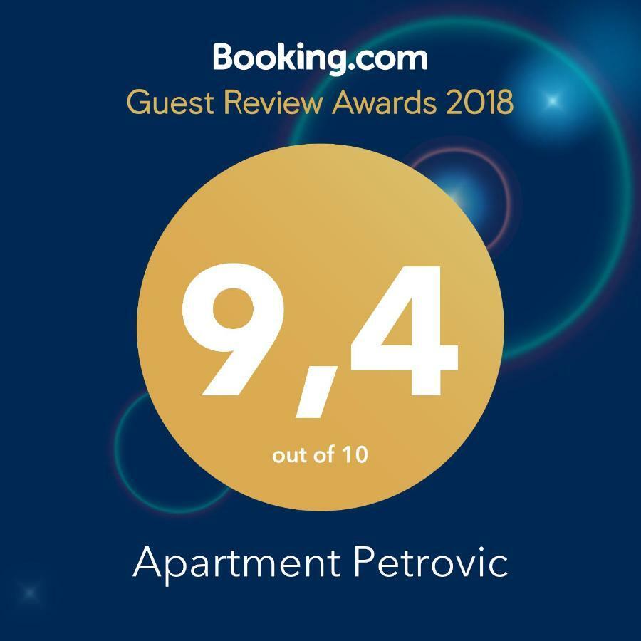 Apartment Petrovic Трогір Екстер'єр фото